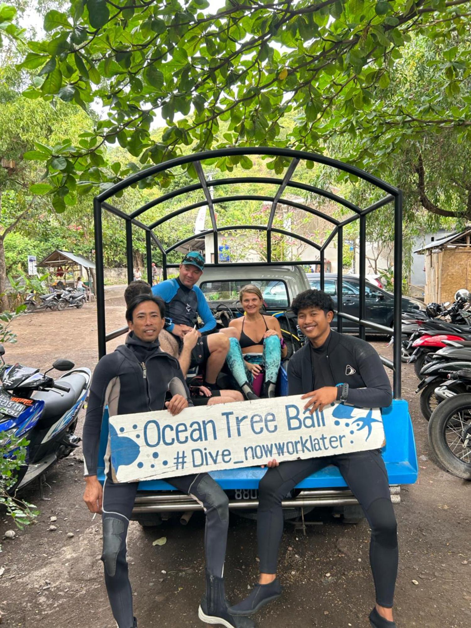 Blue Waves Hostel Amed Ambat المظهر الخارجي الصورة