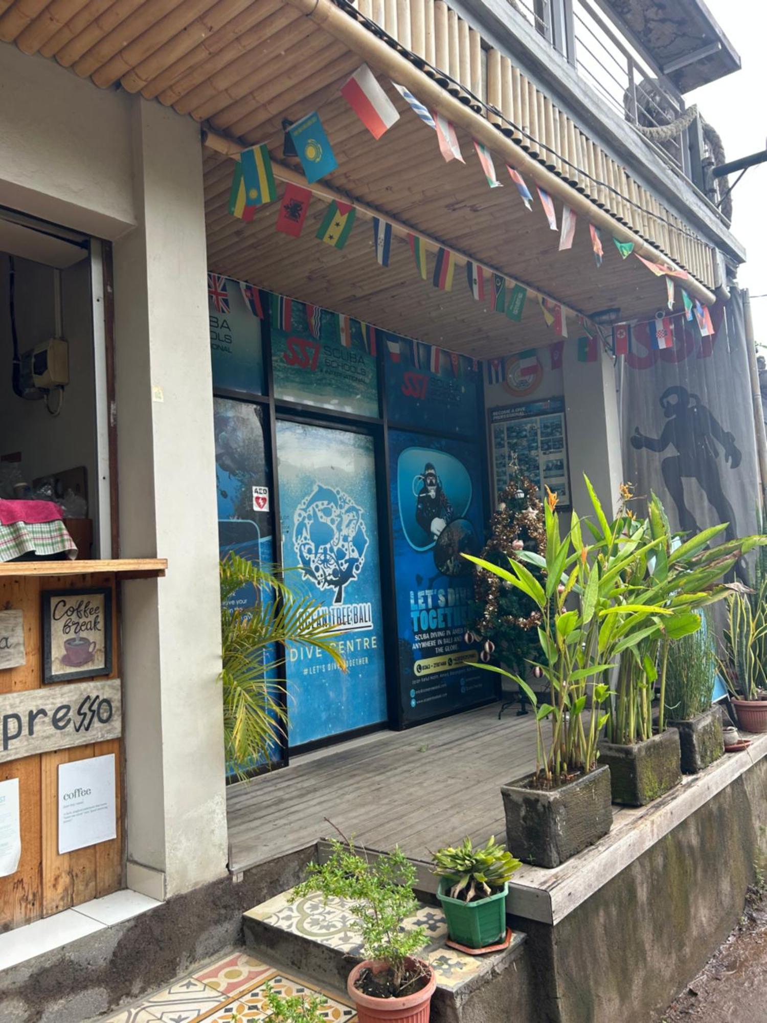 Blue Waves Hostel Amed Ambat المظهر الخارجي الصورة
