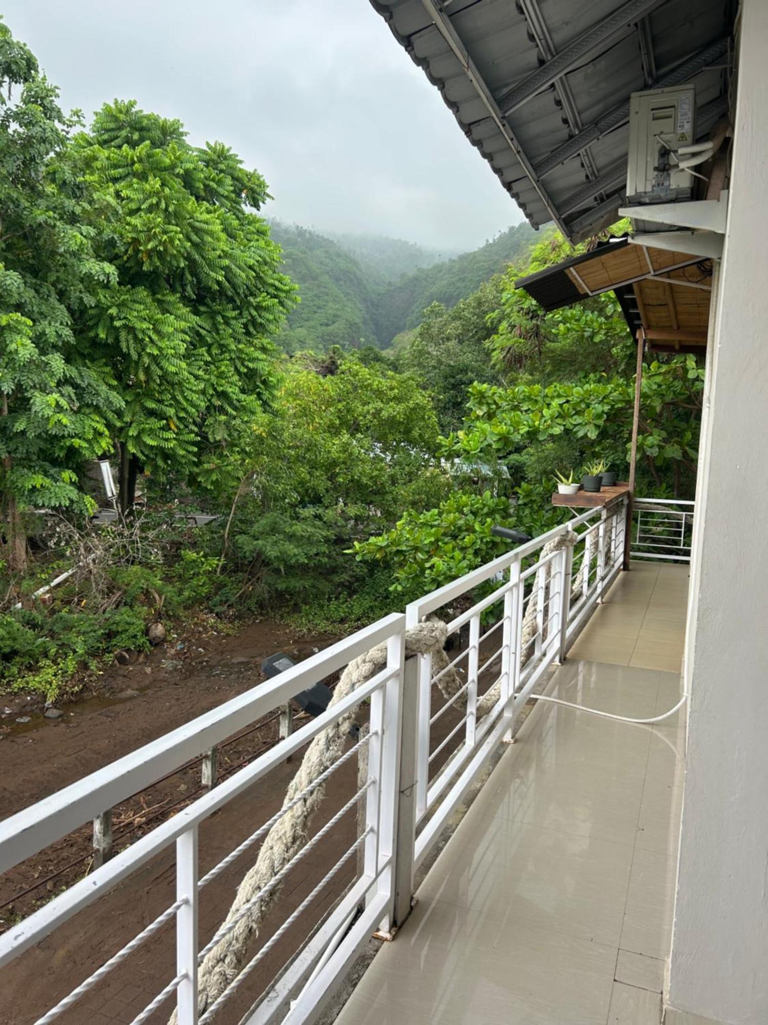 Blue Waves Hostel Amed Ambat المظهر الخارجي الصورة