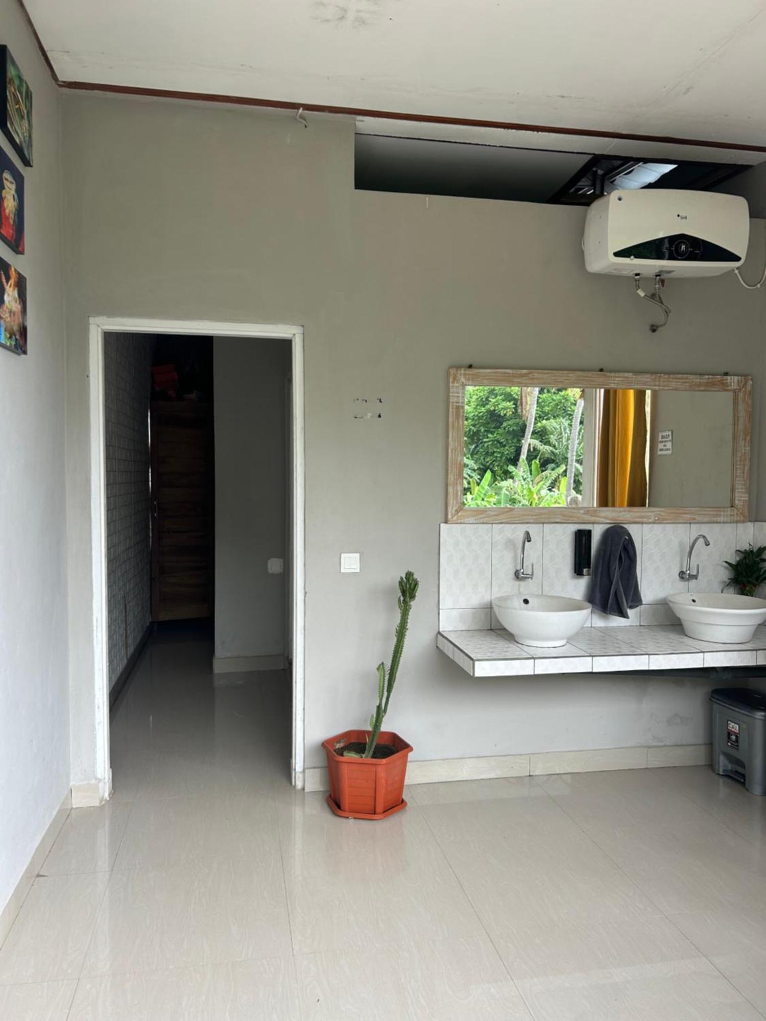 Blue Waves Hostel Amed Ambat المظهر الخارجي الصورة