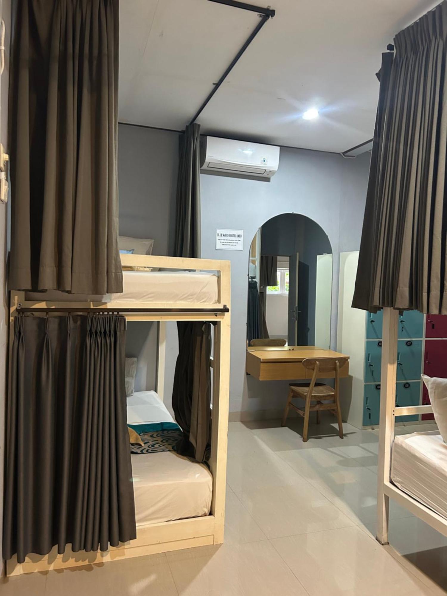 Blue Waves Hostel Amed Ambat المظهر الخارجي الصورة