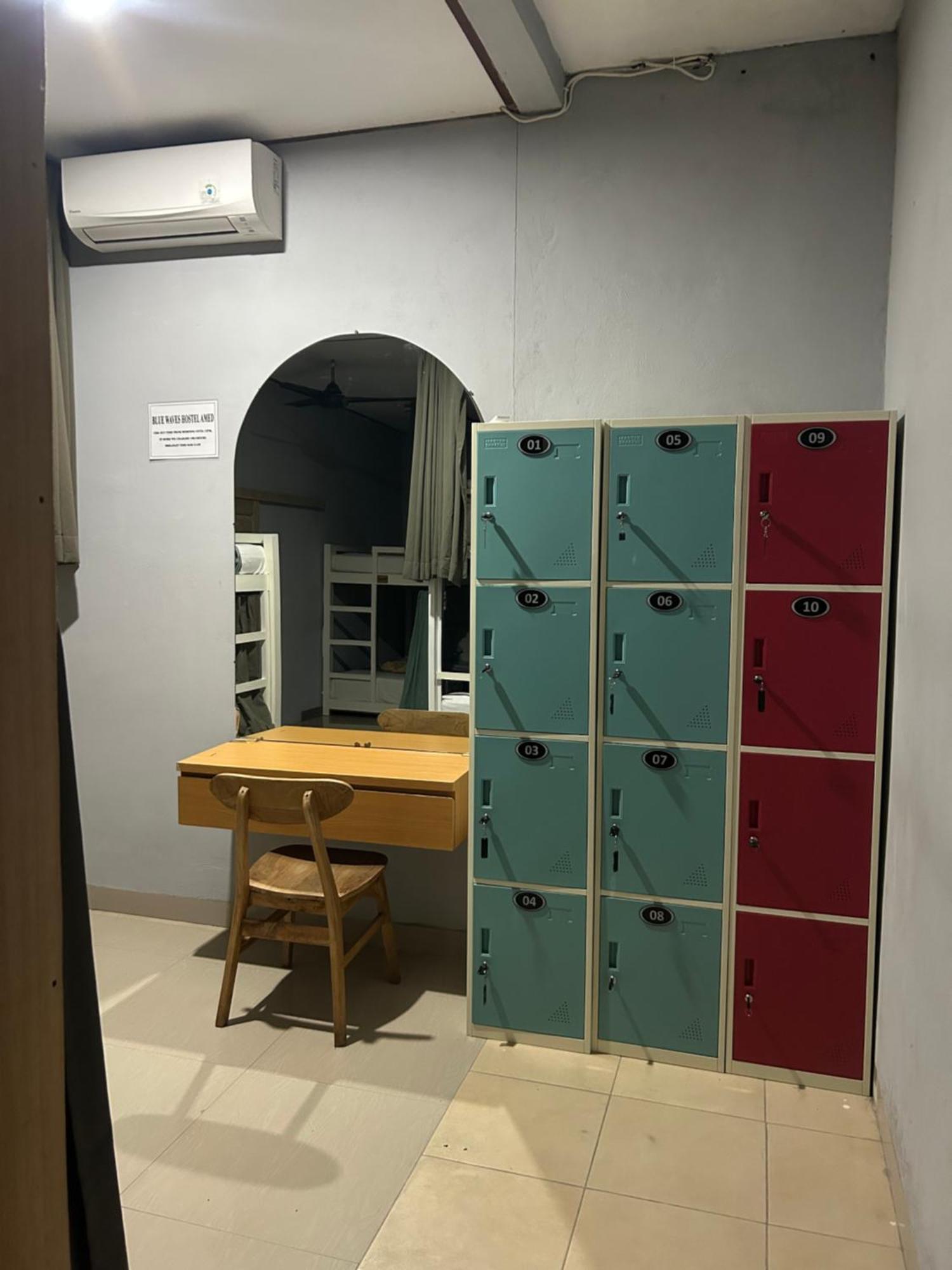 Blue Waves Hostel Amed Ambat المظهر الخارجي الصورة